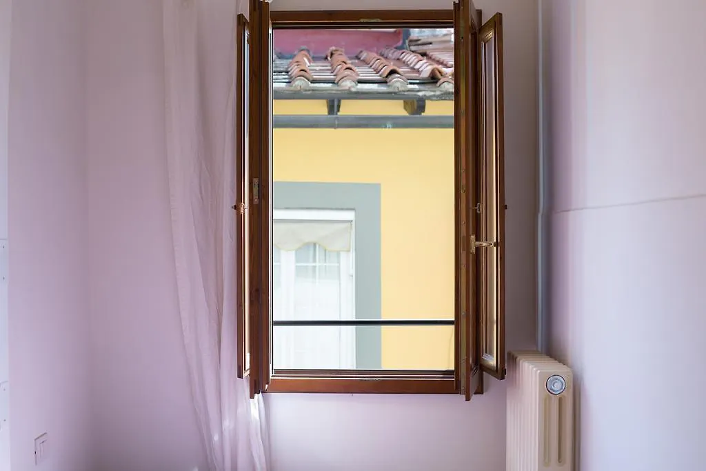 Dante'S Peak Apartment Florence